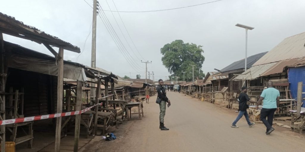 Ogun govt shuts down Ijebu-Imushin market over dirty environment, indiscriminate dumping of refuse
